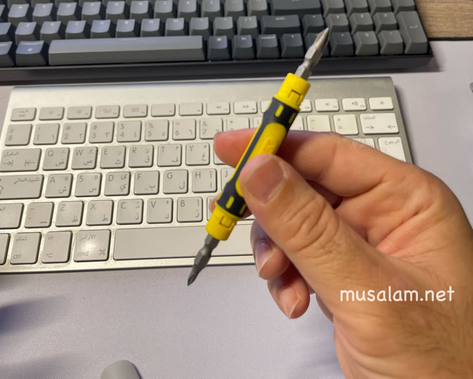 The 4-in-1 Pocket Screwdriver offers four drivers in one small tool that fits perfectly in your pocket. Two double-ended bits with convenient tip sizes include 5/32" standard, 1/8" standard, No. 1 Phillips and No. 2 Phillips. Versatile, compact tool is crafted with magnetic bits to easily attract and hold small screws and with soft bi-material grip for comfortable use. Nonslip textured surface provides a secure grip and increased torque. Screwdriver is ideal for toy assembly, battery compartments, eyeglasses, electronics and more.