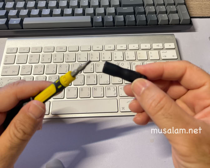 The 4-in-1 Pocket Screwdriver offers four drivers in one small tool that fits perfectly in your pocket. Two double-ended bits with convenient tip sizes include 5/32" standard, 1/8" standard, No. 1 Phillips and No. 2 Phillips. Versatile, compact tool is crafted with magnetic bits to easily attract and hold small screws and with soft bi-material grip for comfortable use. Nonslip textured surface provides a secure grip and increased torque. Screwdriver is ideal for toy assembly, battery compartments, eyeglasses, electronics and more.